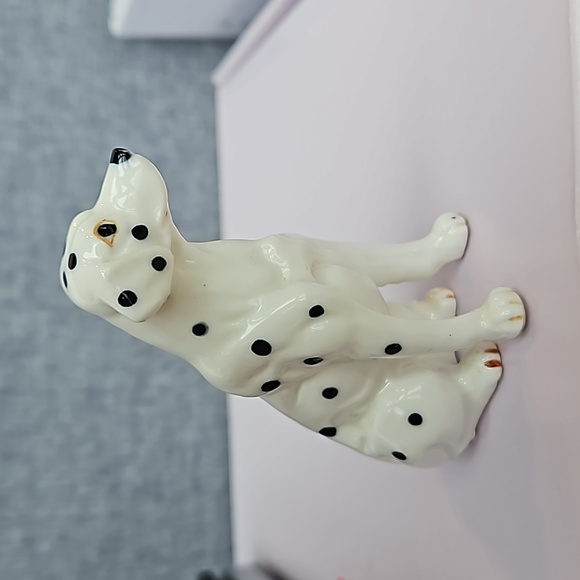 Vintage Dalmatian Porcelain Figurine - Picture 1 of 11